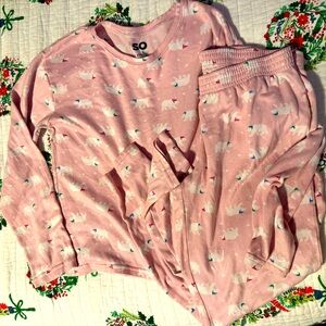 Good Condition SO pj’s set. Color pink with blue & red hats, size XL ( 14/16 )